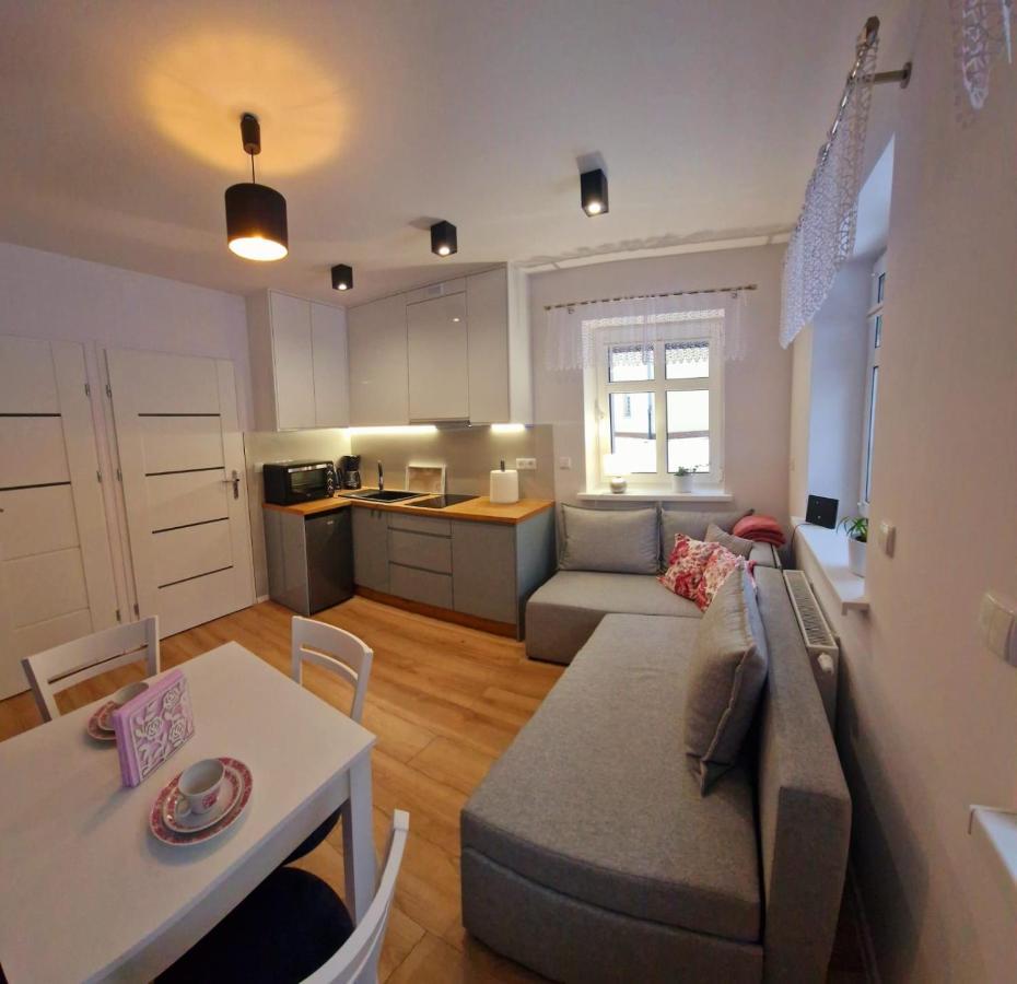 Apartament Przy Deptaku Jelenia Góra Eksteriør billede